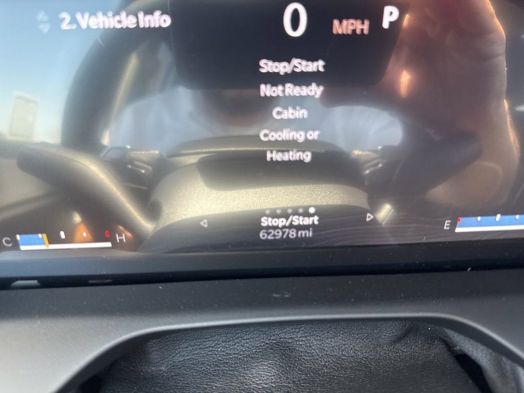 2024 Jeep Grand Cherokee Laredo 4x2