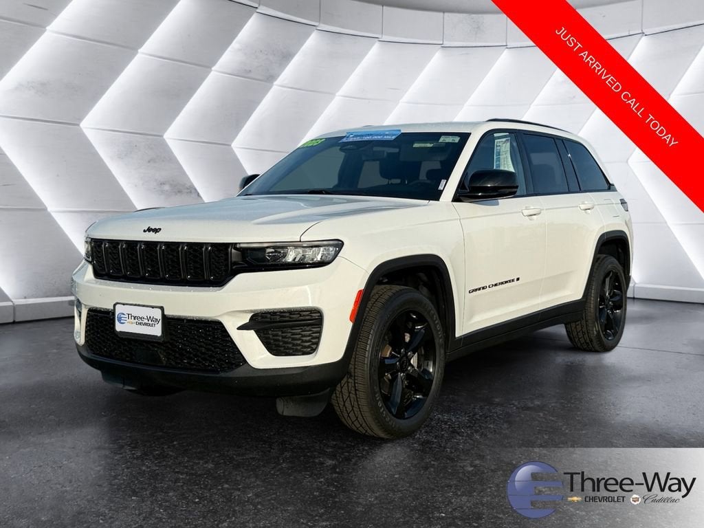 2023 Jeep Grand Cherokee Altitude