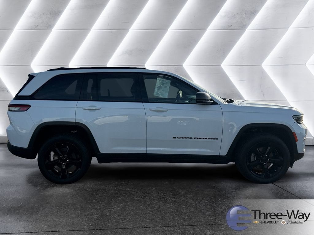 2023 Jeep Grand Cherokee Altitude
