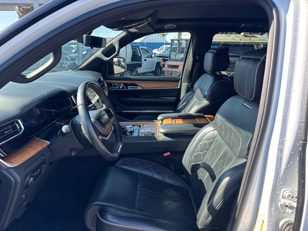 2024 Jeep Grand Wagoneer L Series III