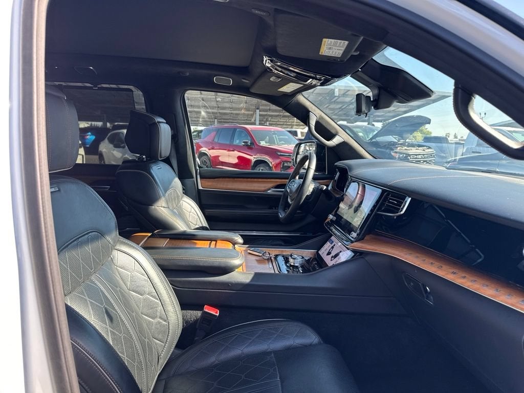 2024 Jeep Grand Wagoneer L Series III