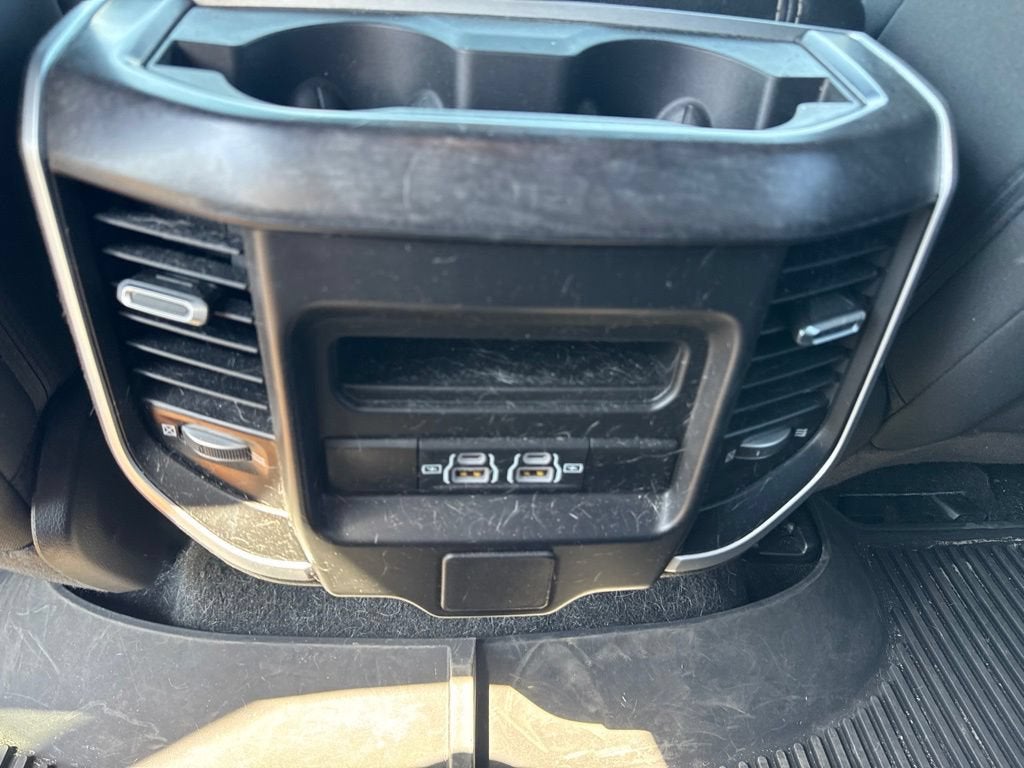 2023 RAM 1500 Big Horn Crew Cab 4x4 5'7" Box