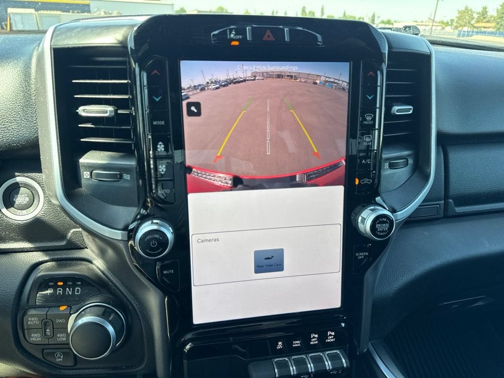 2023 RAM 1500 Big Horn Crew Cab 4x4 5'7" Box