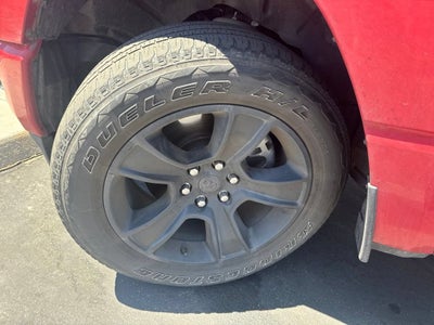 2023 RAM 1500 Big Horn Crew Cab 4x4 5'7" Box