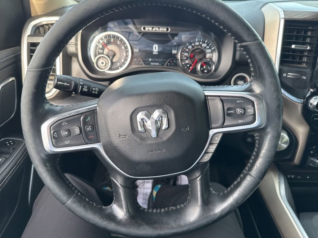 2019 RAM 1500 Laramie Crew Cab 4x4 5'7" Box