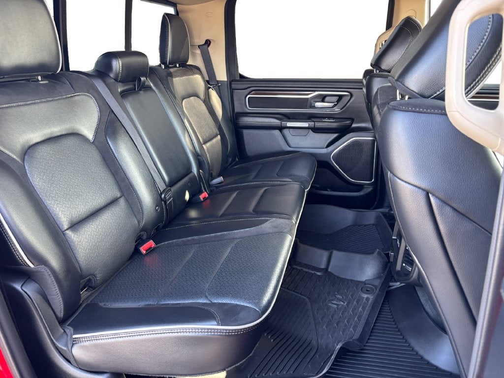 2021 RAM 1500 Laramie Crew Cab 4x4 5'7" Box