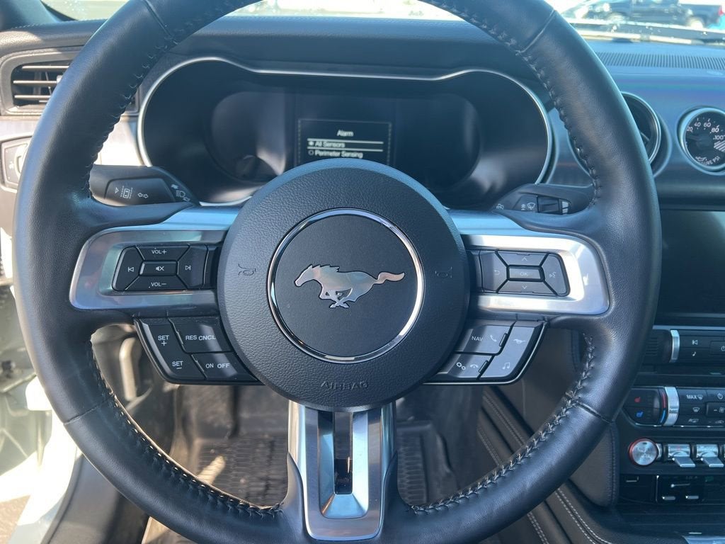 2022 Ford Mustang Mach 1