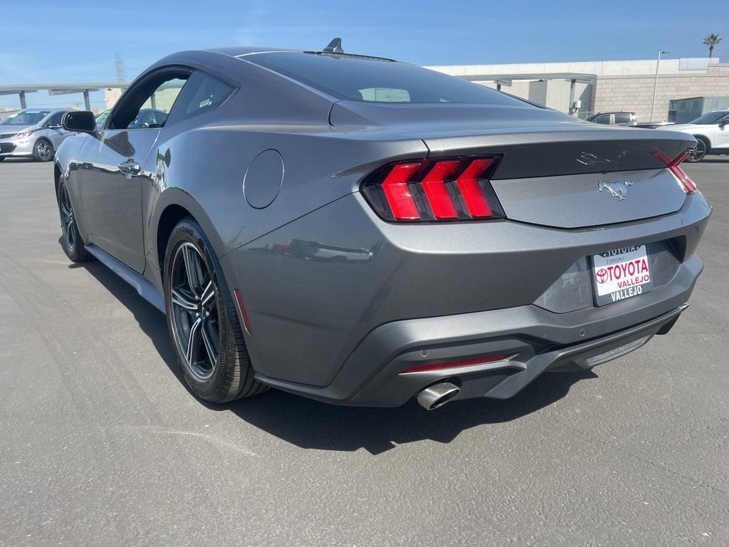 2024 Ford Mustang EcoBoost