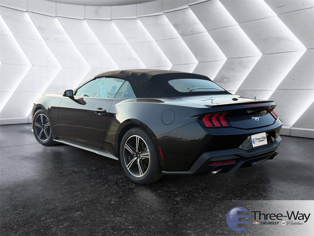 2024 Ford Mustang EcoBoost