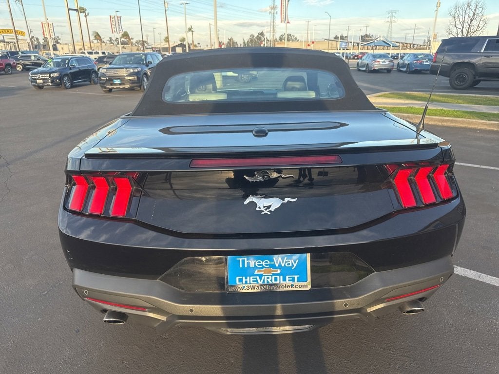 2024 Ford Mustang EcoBoost