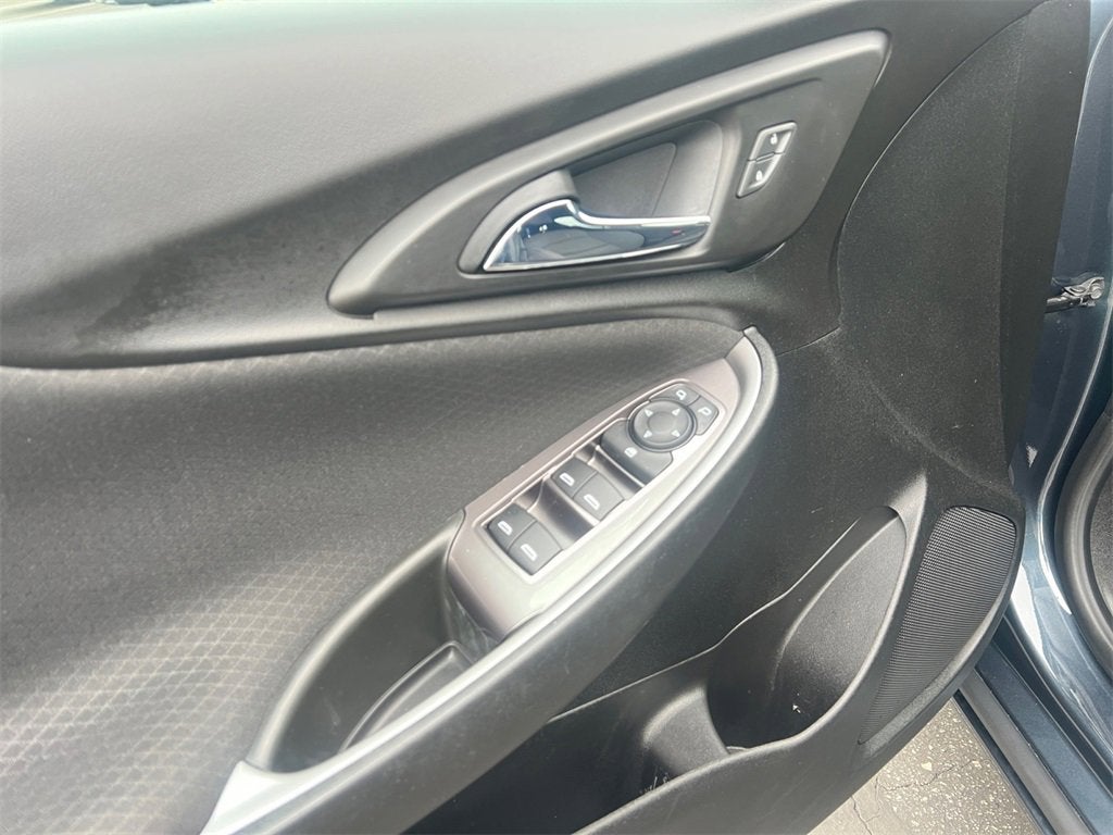 2021 Chevrolet Malibu LS