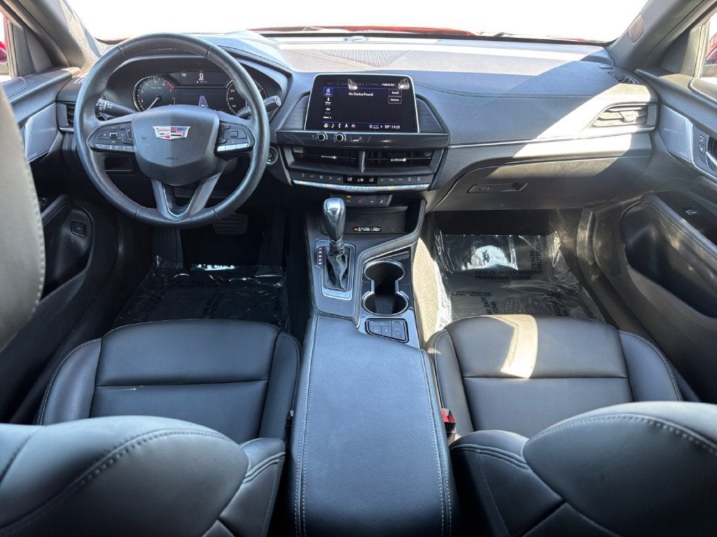 2022 Cadillac CT4 Luxury