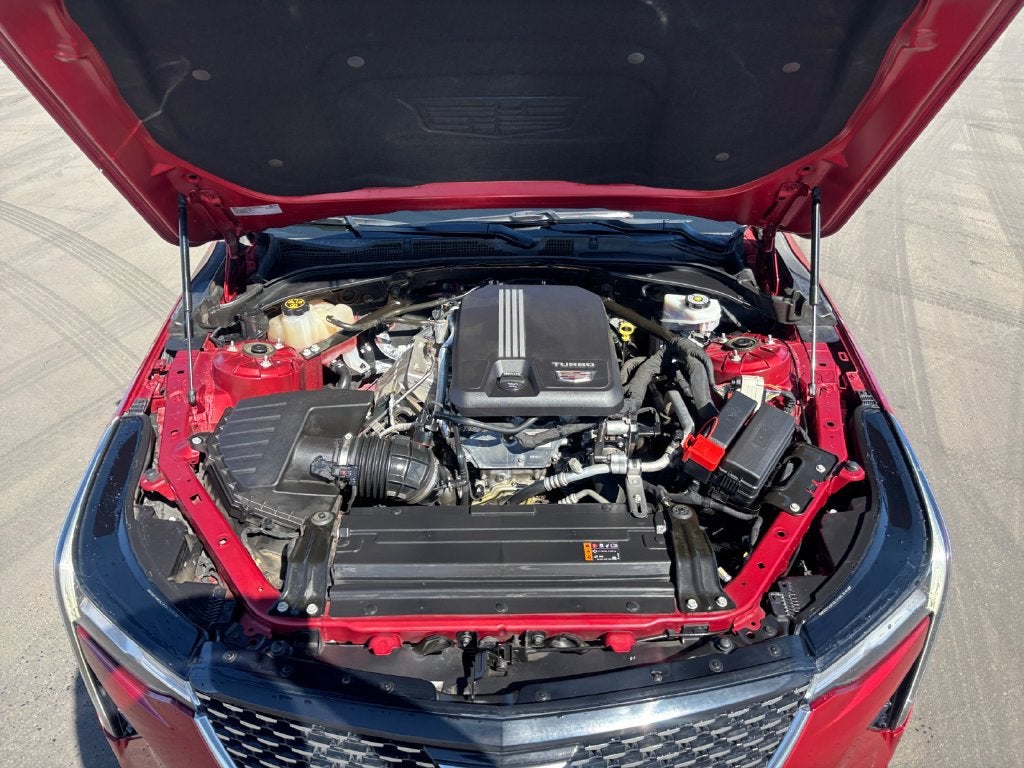 2022 Cadillac CT4 Luxury