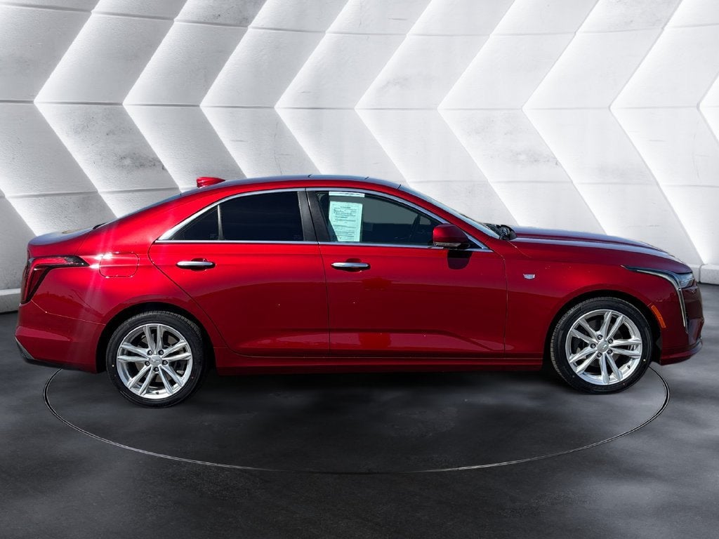 2022 Cadillac CT4 Luxury