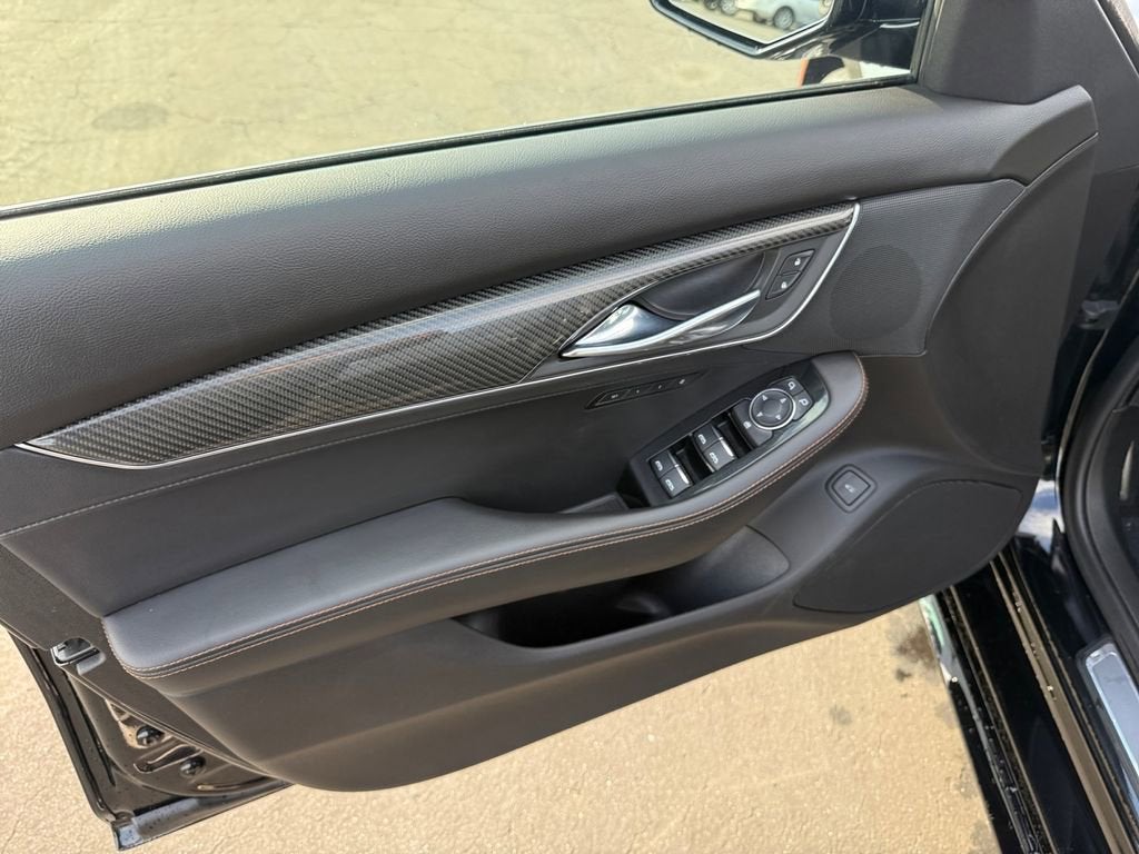 2023 Cadillac CT5 Sport