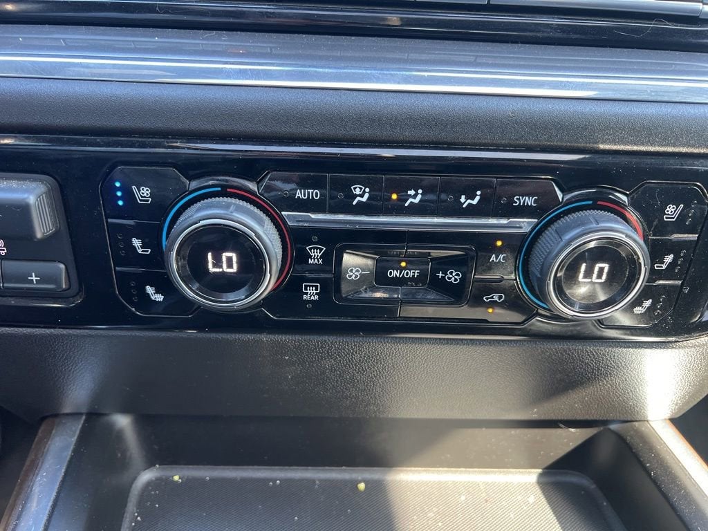 2024 Chevrolet Silverado 3500 HD High Country DRW