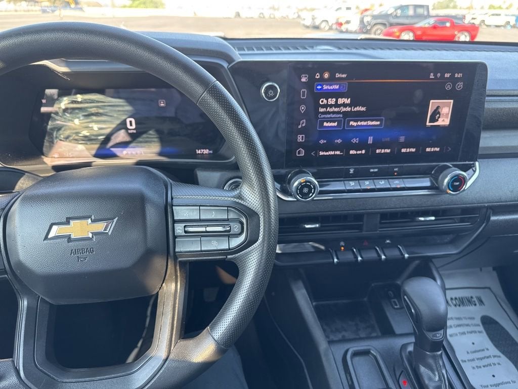 2024 Chevrolet Colorado WT