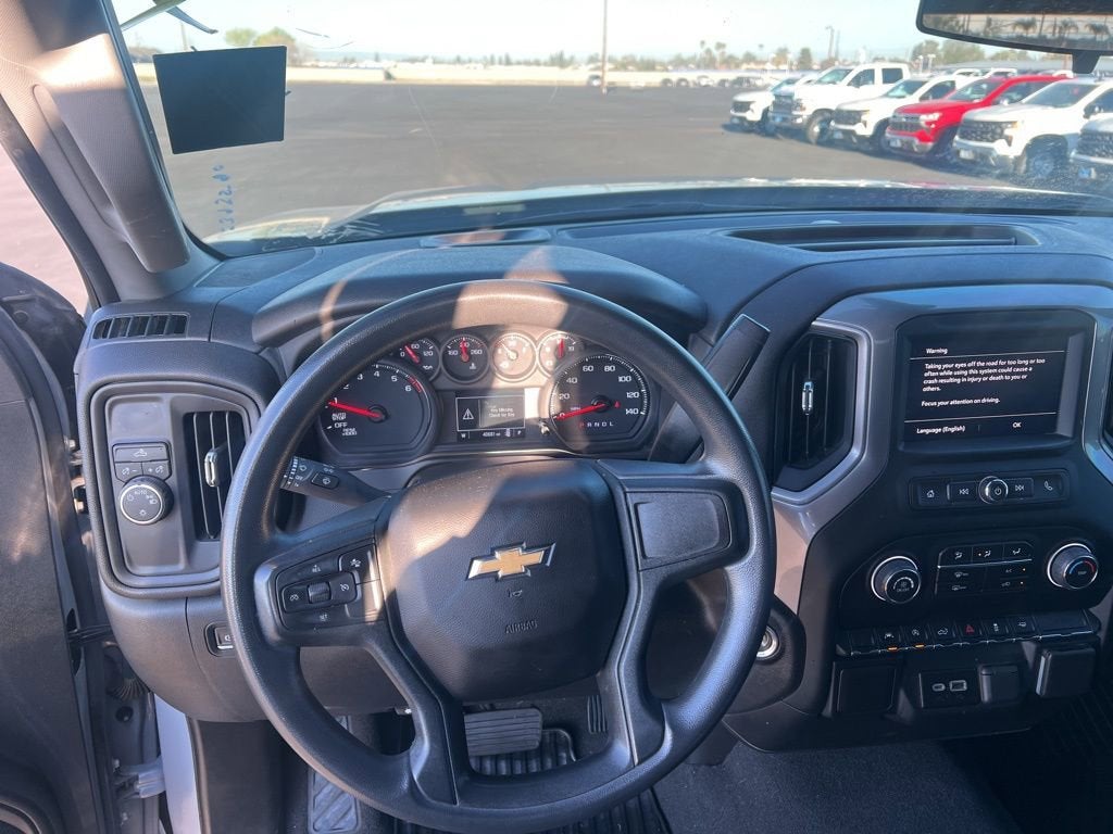 2024 Chevrolet Silverado 1500 Custom