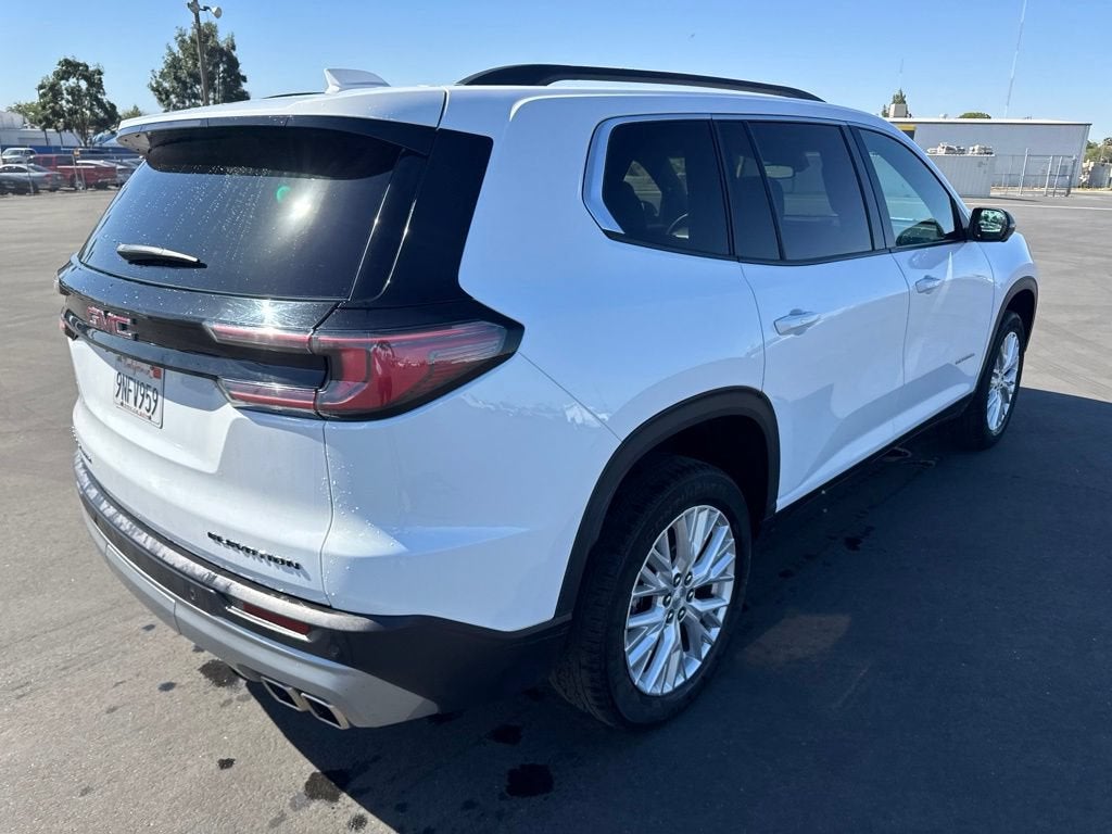 2024 GMC Acadia Elevation