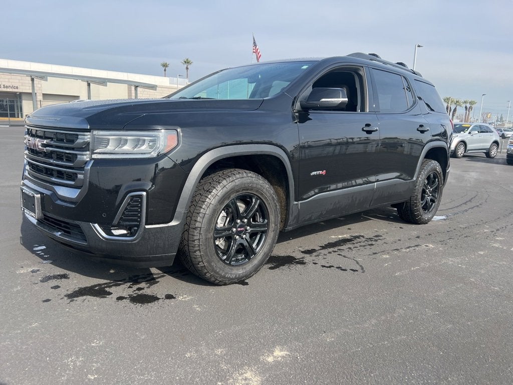 2023 GMC Acadia AT4