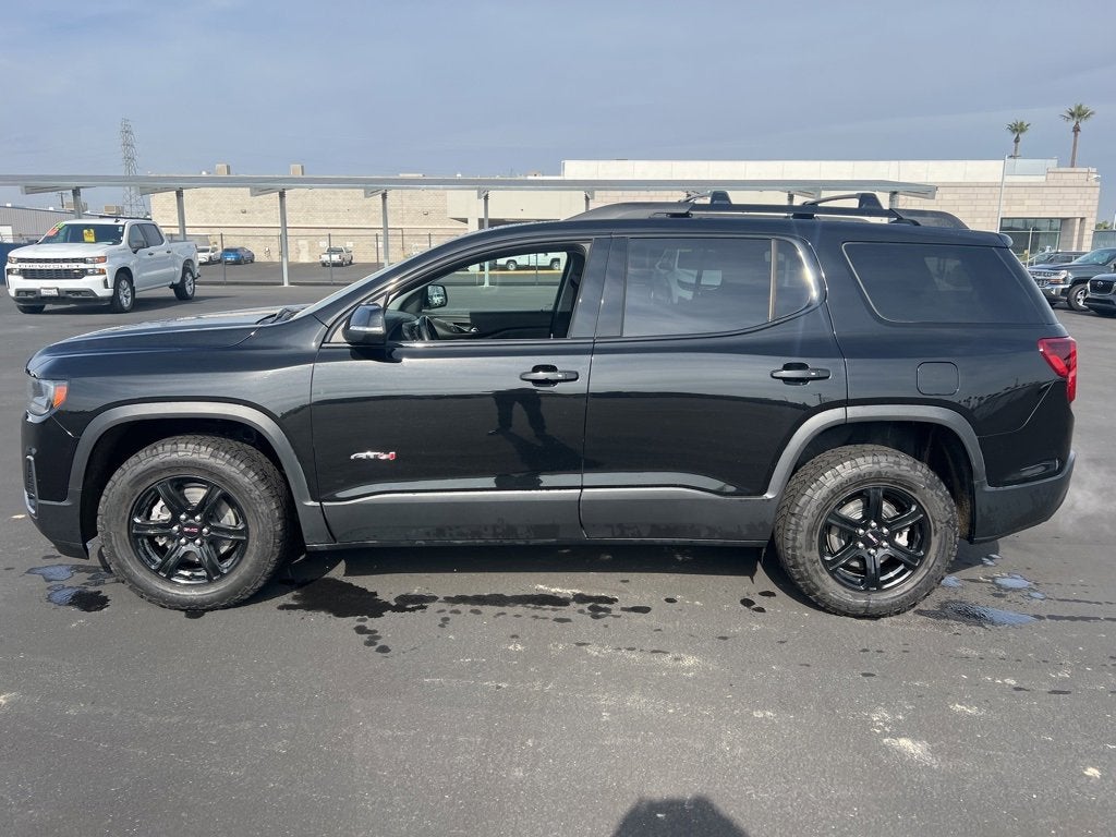 2023 GMC Acadia AT4