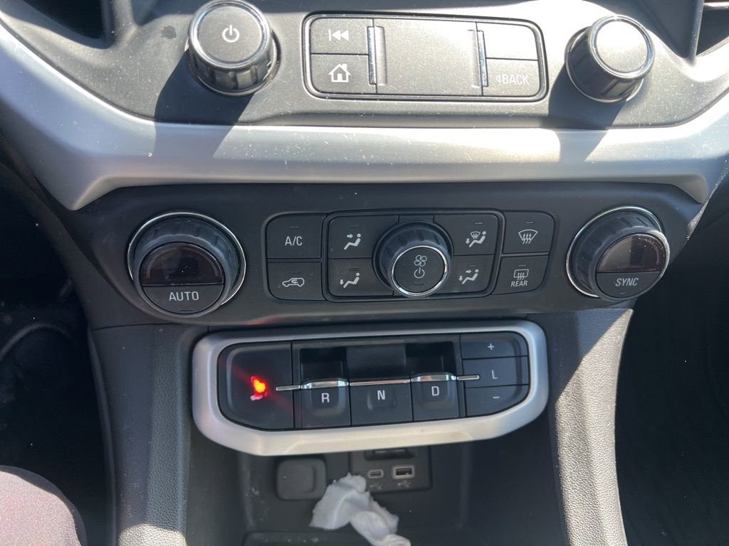 2020 GMC Acadia SLT