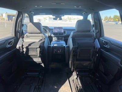 2024 GMC Yukon SLT