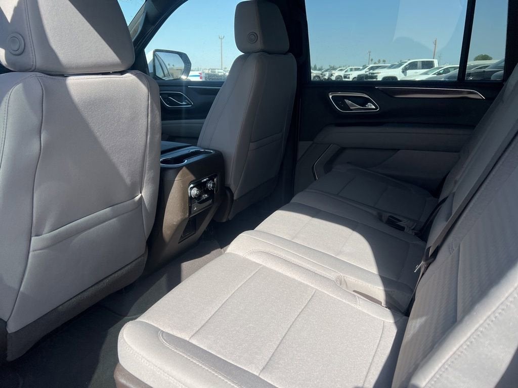 2024 GMC Yukon XL SLE