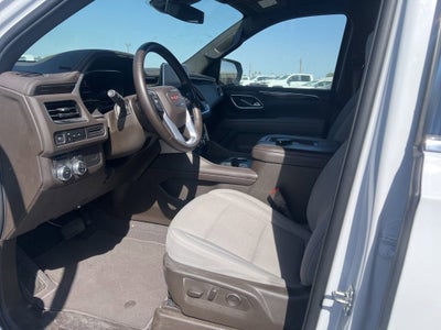 2024 GMC Yukon XL SLE