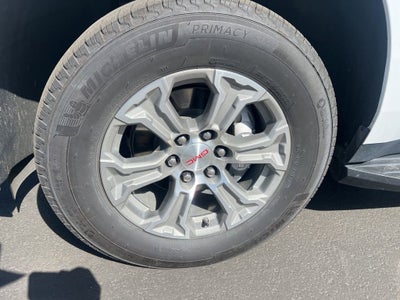 2024 GMC Yukon XL SLE