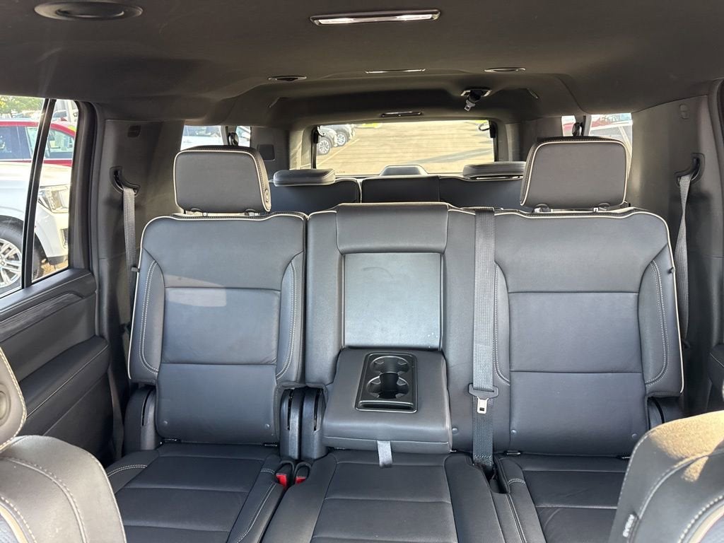 2024 GMC Yukon XL SLT