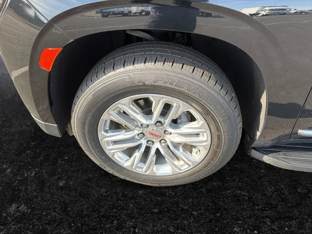 2024 GMC Yukon XL SLT