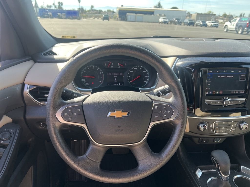 2023 Chevrolet Traverse LS