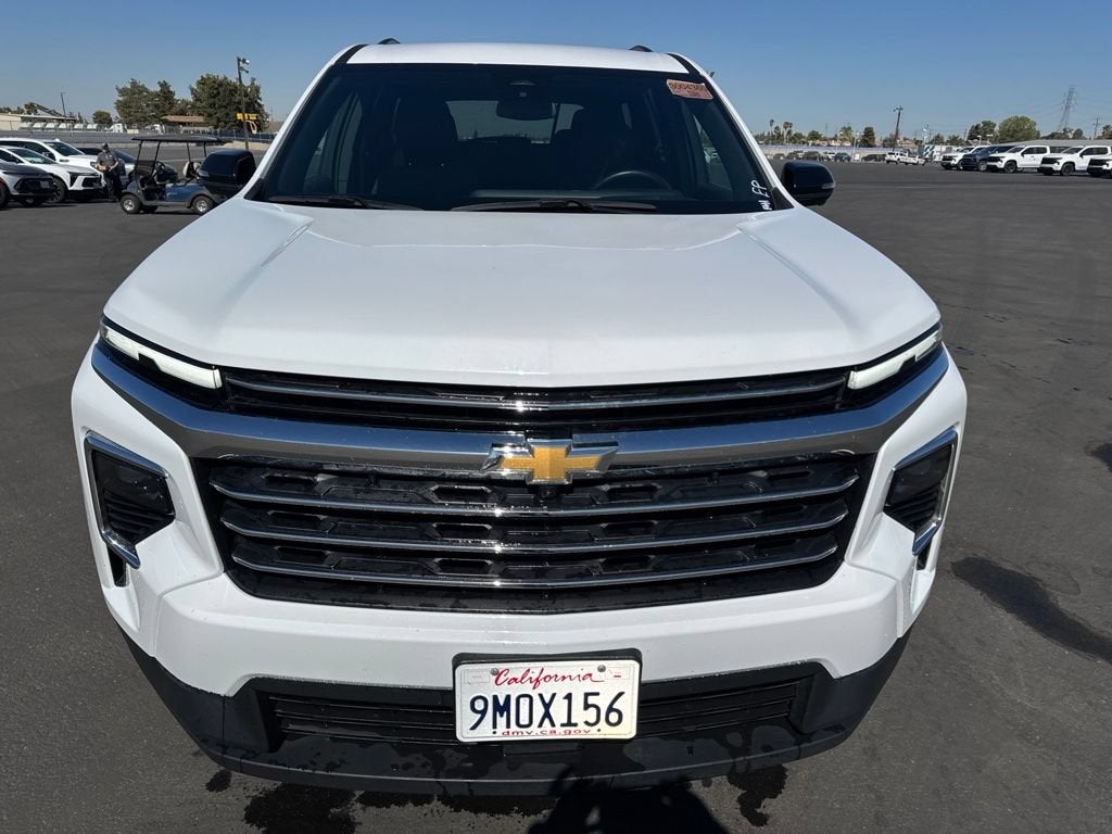2024 Chevrolet Traverse LT