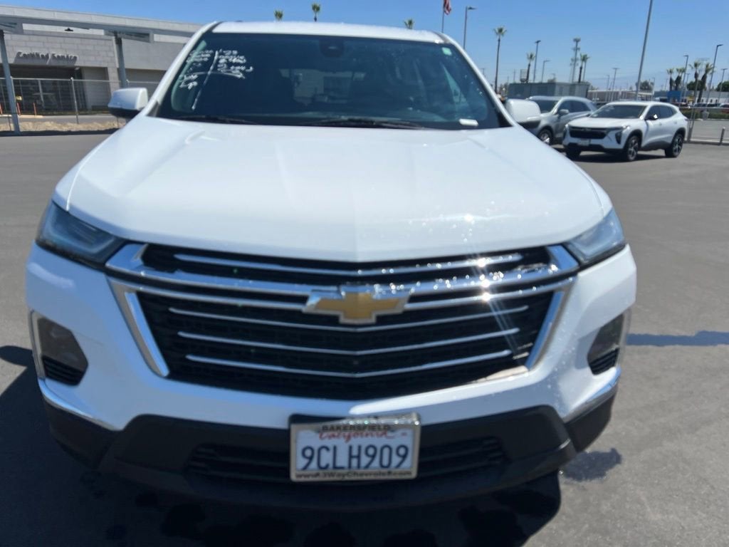 2023 Chevrolet Traverse LT Cloth