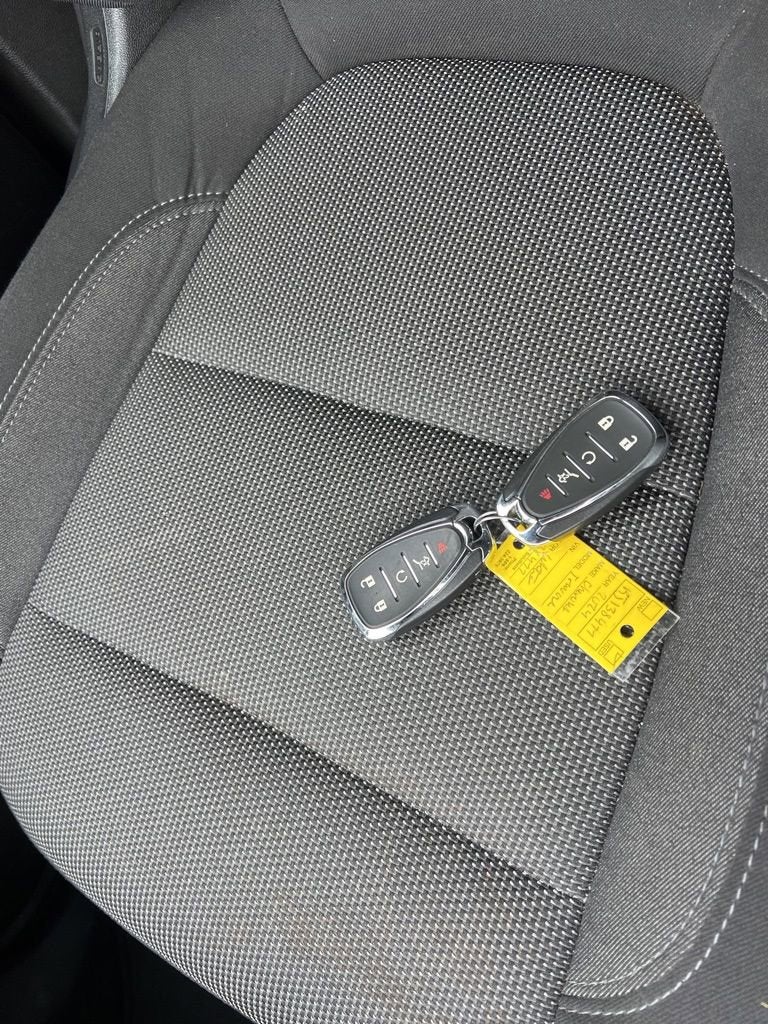 2024 Chevrolet Traverse Limited LT Cloth