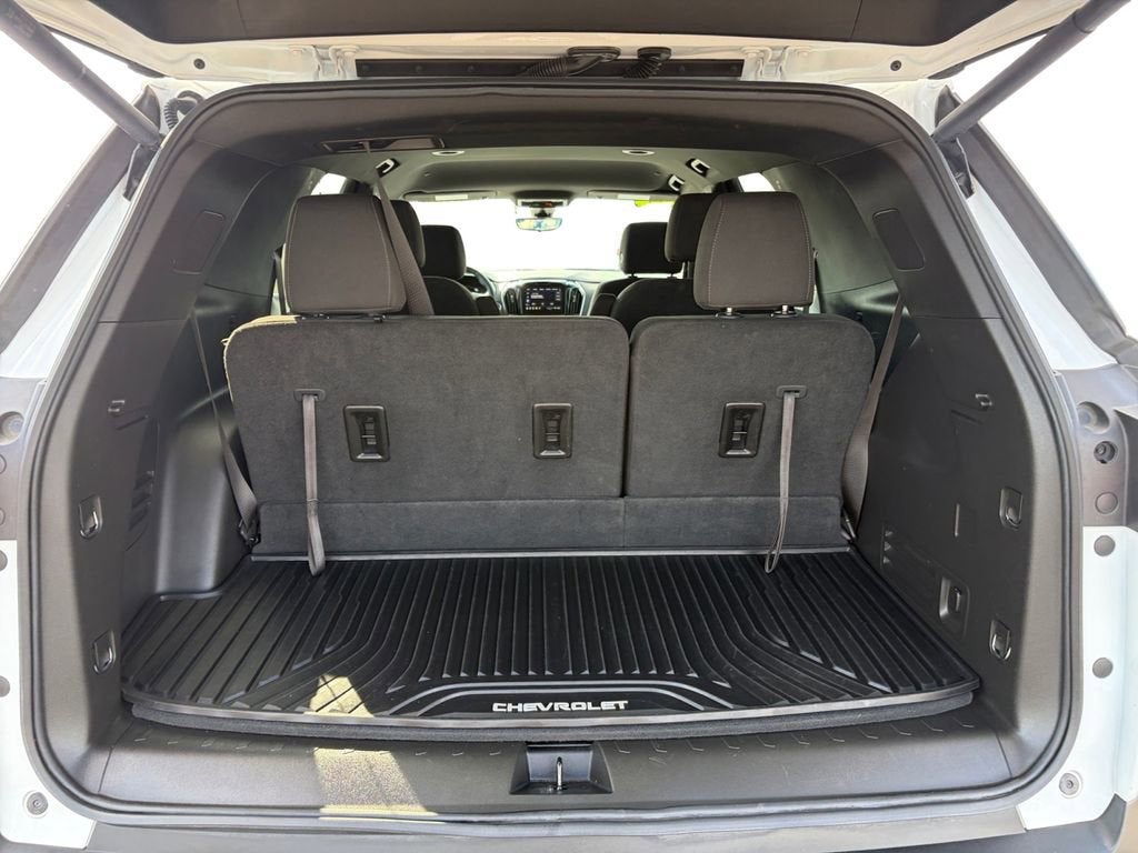 2024 Chevrolet Traverse Limited LT Cloth