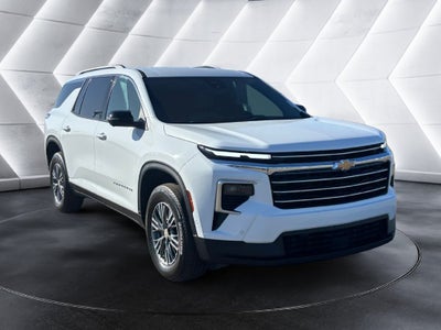 2024 Chevrolet Traverse LT