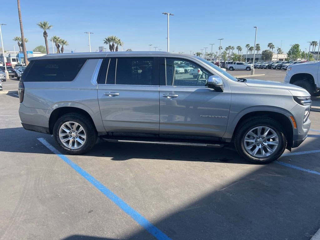 2025 Chevrolet Suburban Premier