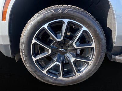 2025 Chevrolet Tahoe RST