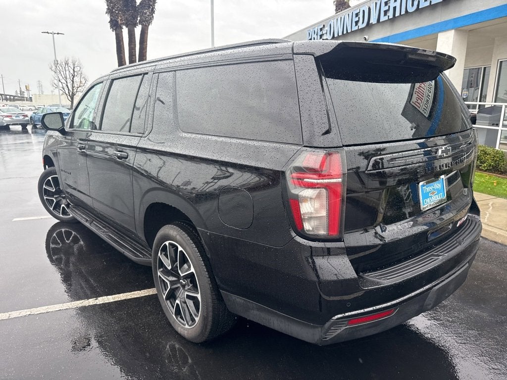 2024 Chevrolet Suburban RST