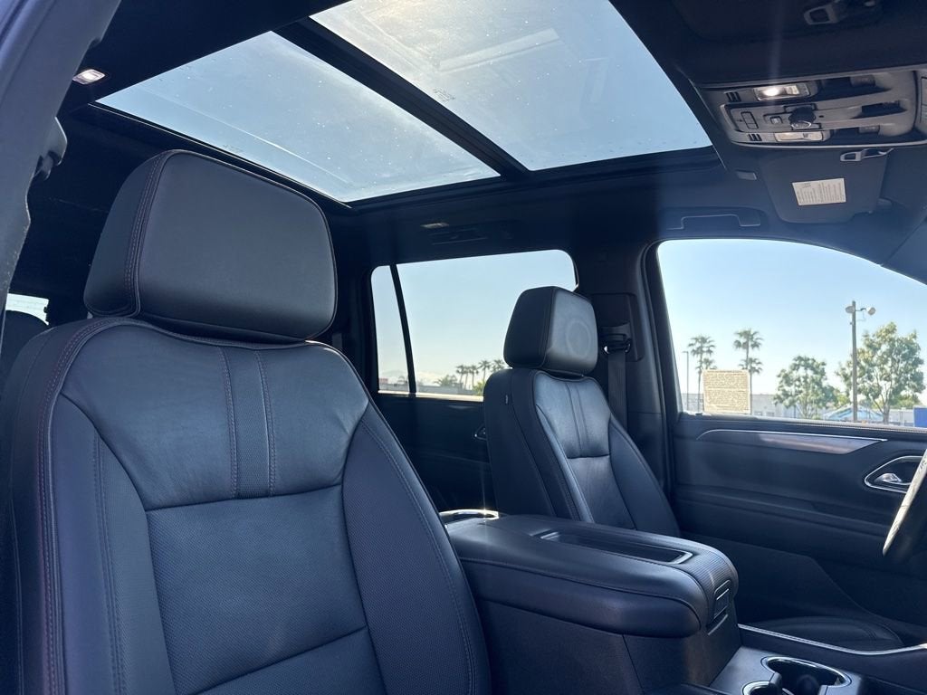 2023 Chevrolet Suburban RST