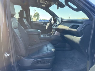 2023 Chevrolet Suburban RST