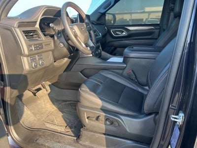 2023 Chevrolet Suburban RST