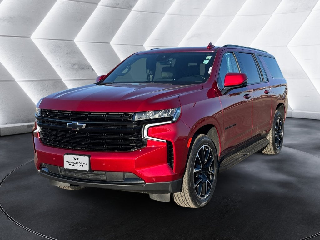 2023 Chevrolet Suburban RST
