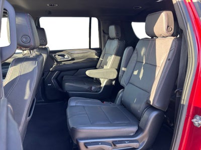 2023 Chevrolet Suburban RST