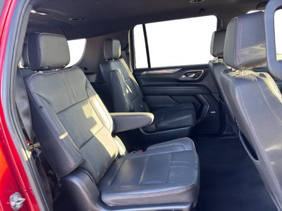 2023 Chevrolet Suburban RST