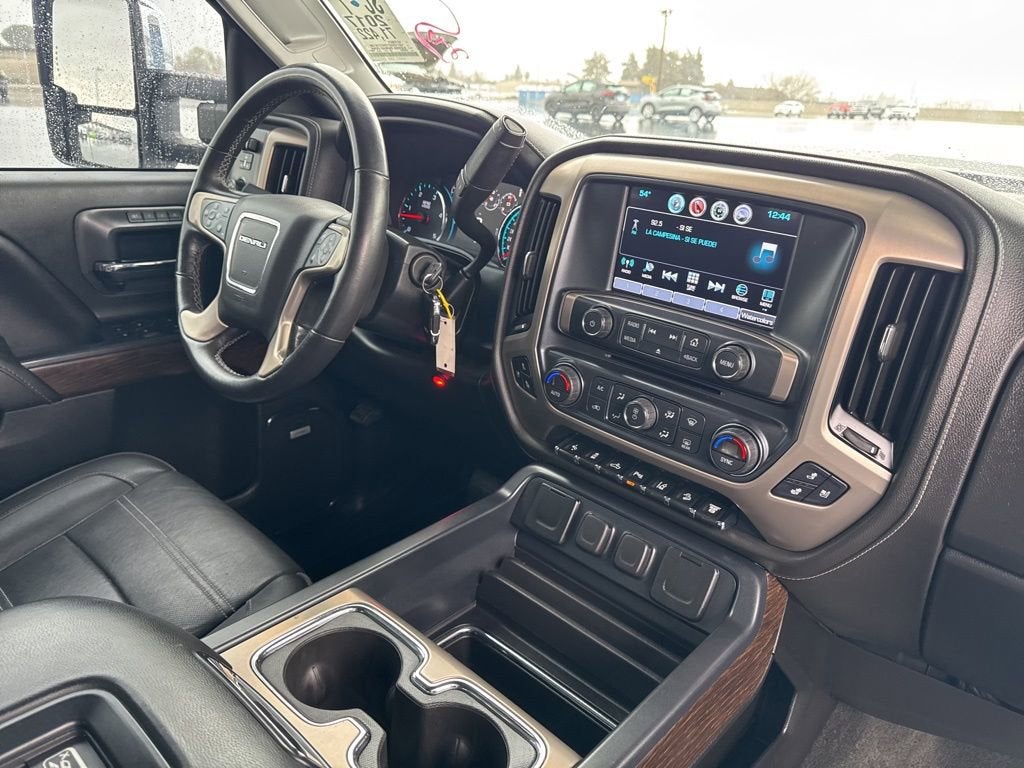 2017 GMC Sierra 2500 HD Denali