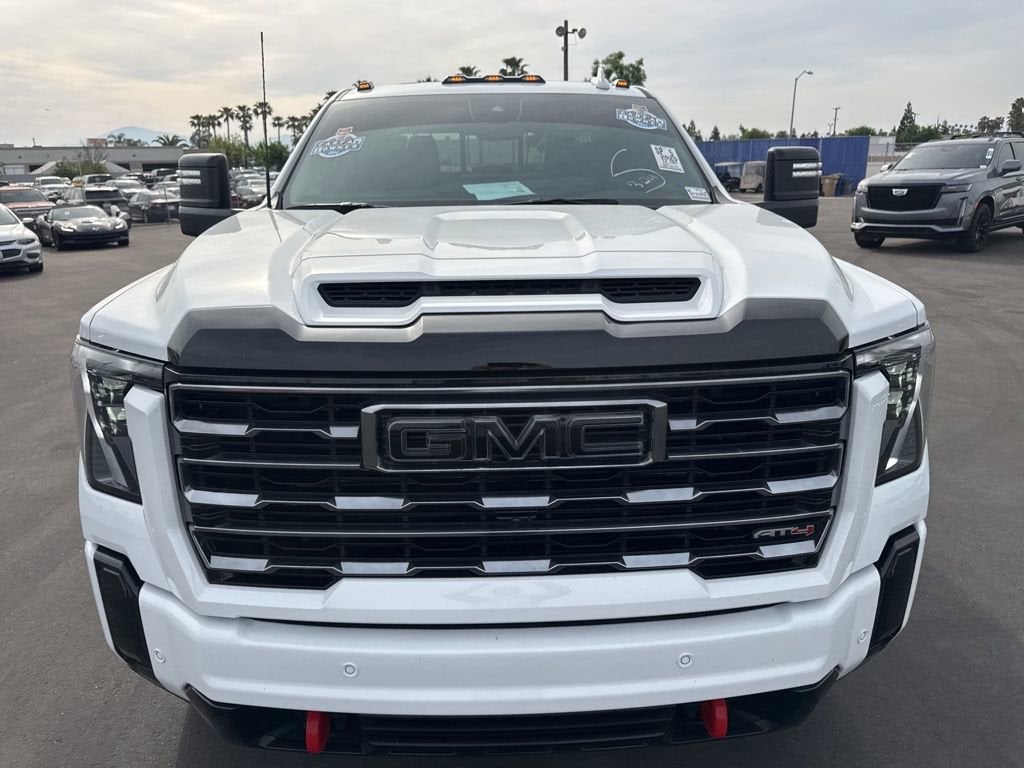 2025 GMC Sierra 2500 HD AT4