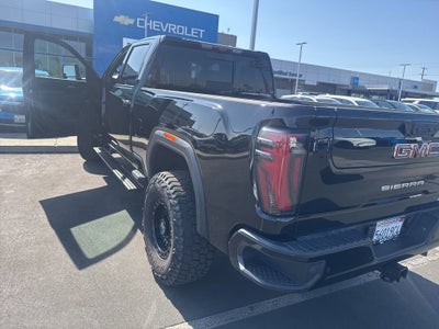 2025 GMC Sierra 2500 HD AT4